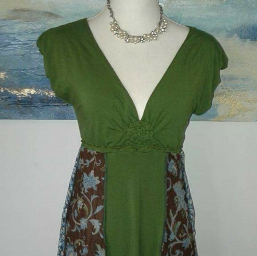 Size small-medium boho upcycled floral top shirt